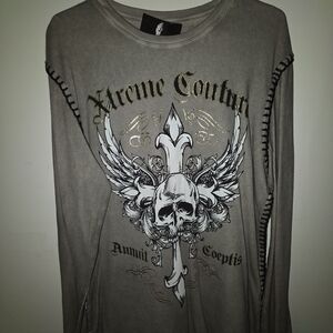 Gray Winged Skull Long Sleeve Tee